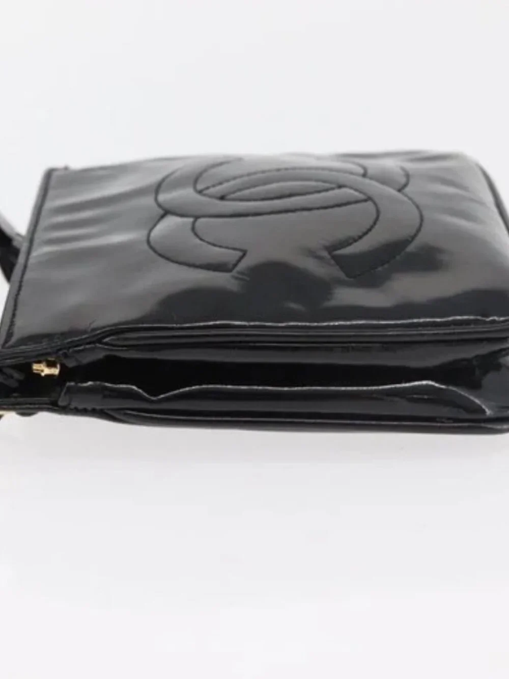 CHANEL brand	chanel color	black